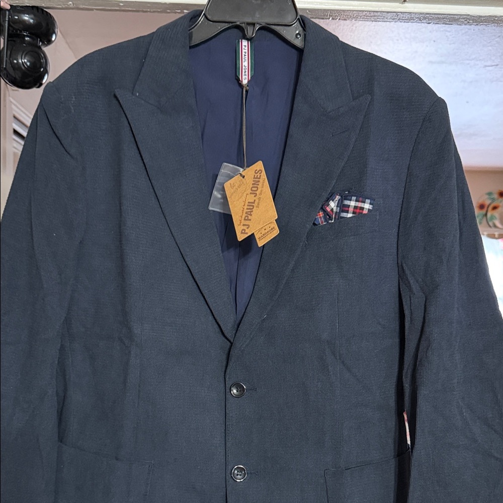 Paul Jones Men's Navy Textured Blazer with Pocket Square